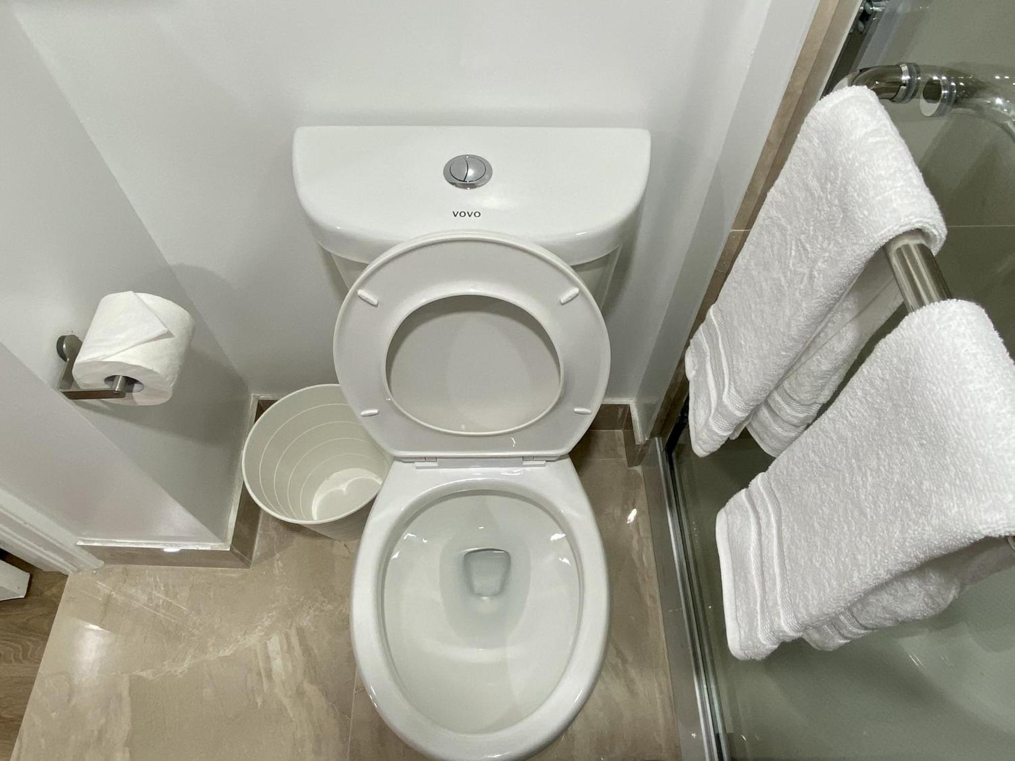 Affordable Room With Free Parking In Newmarket On Exterior foto